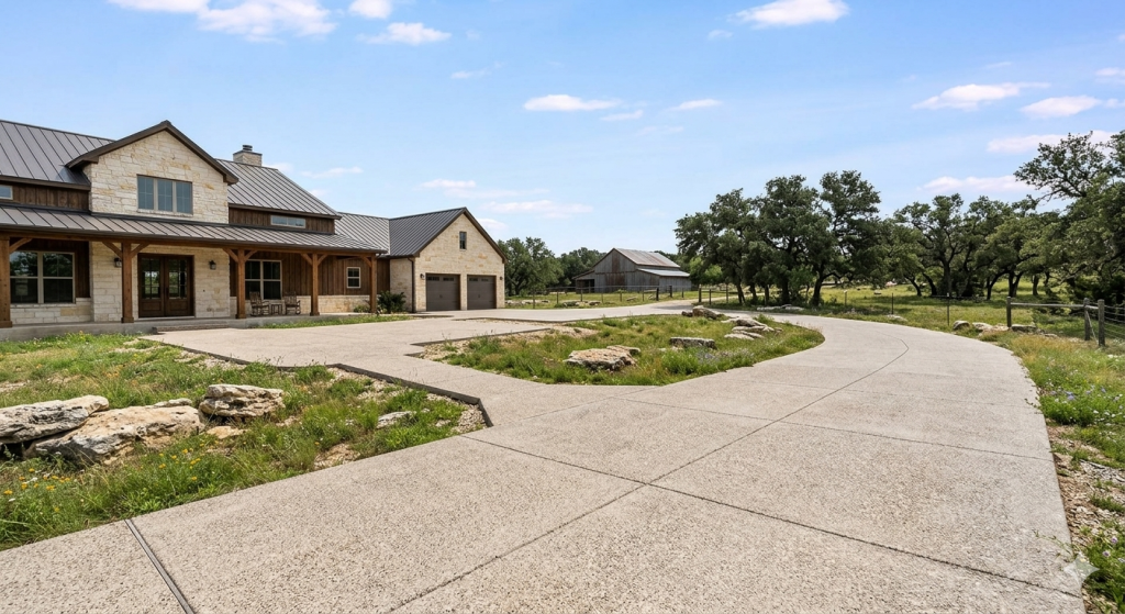 Expert Medina TX Concrete Services and Professional Land Clearing